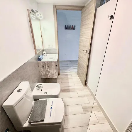 Appartement Luna En Centro, 1 Min De La Playa, Cocina Completa Y Wifi *