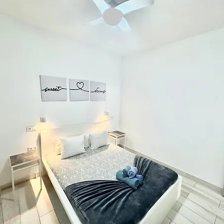 Luna En Centro, 1 Min De La Playa, Cocina Completa Y Wifi Appartamento